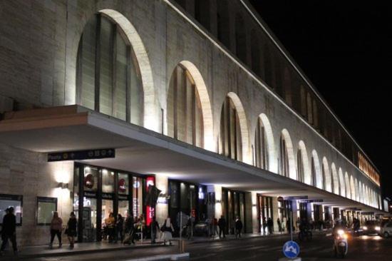 Termini Station Rooms Roma Esterno foto